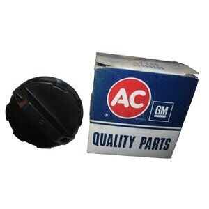 AC Gas Cap Plastic CT138 25060108